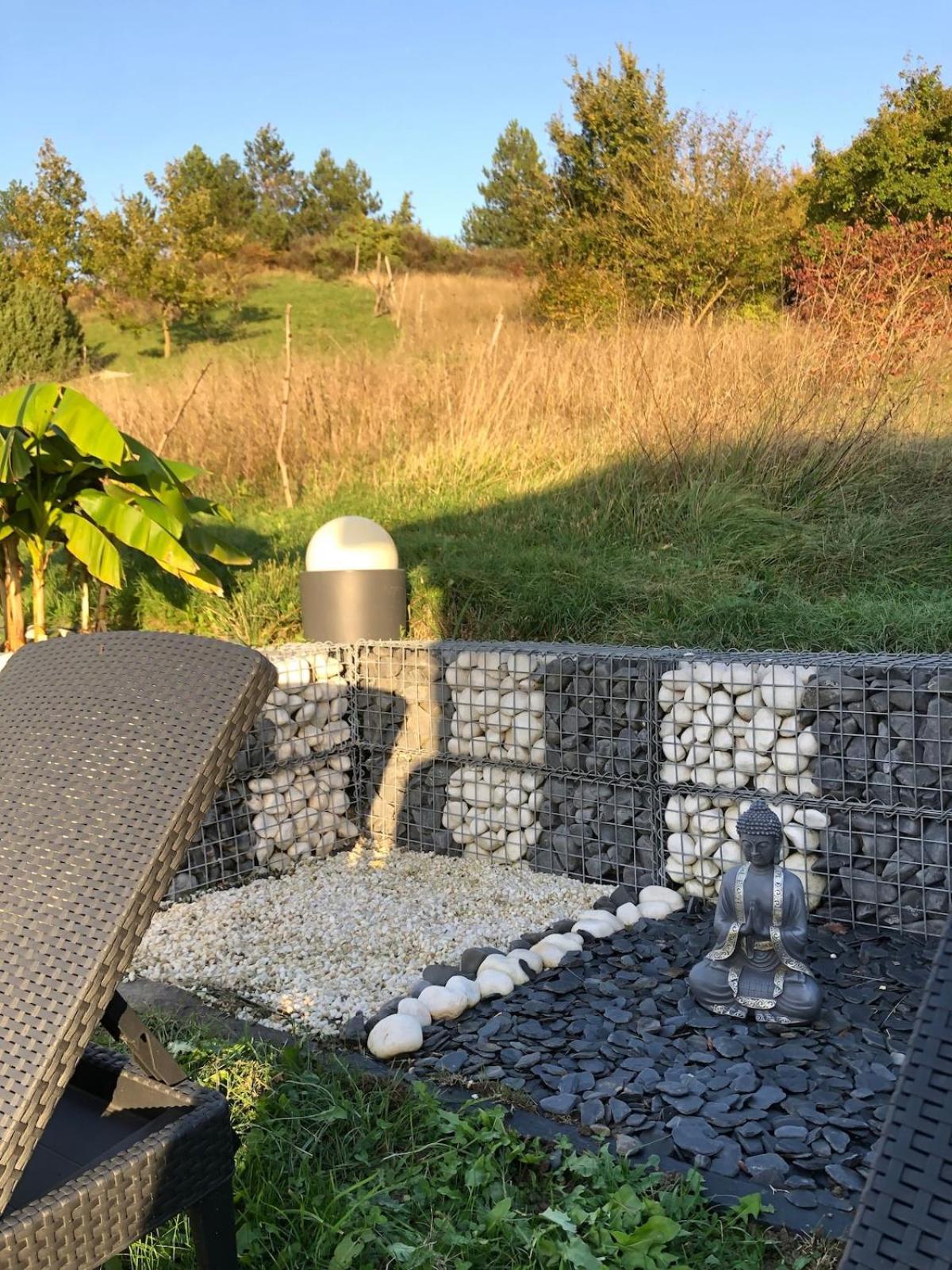 Maison De Vacances Avec Ses Petits Chalets Aouste-sur-Sye Luaran gambar